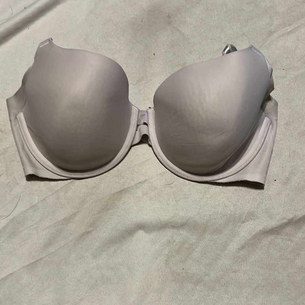 Women’s 34D bra